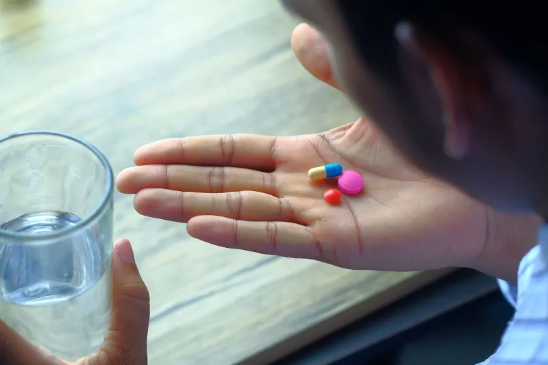Eating Around Your Medications: How Meal Timing Can Make or Break Your Treatment